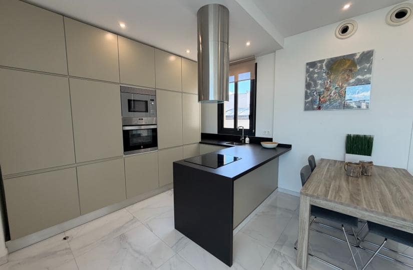 3 bedroom Villa for sale in Pueblo Bravo with pool garage - € 399,900 (Ref: 9800483)