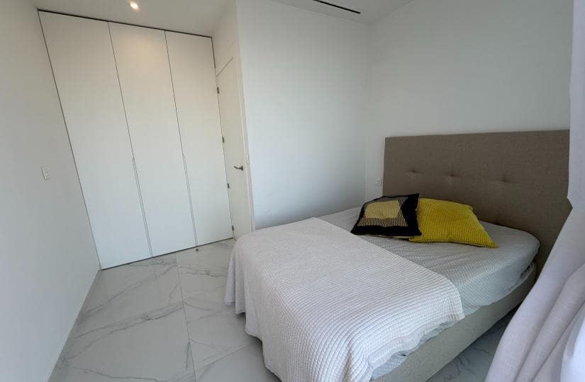 3 bedroom Villa for sale in Pueblo Bravo with pool garage - € 399,900 (Ref: 9800483)