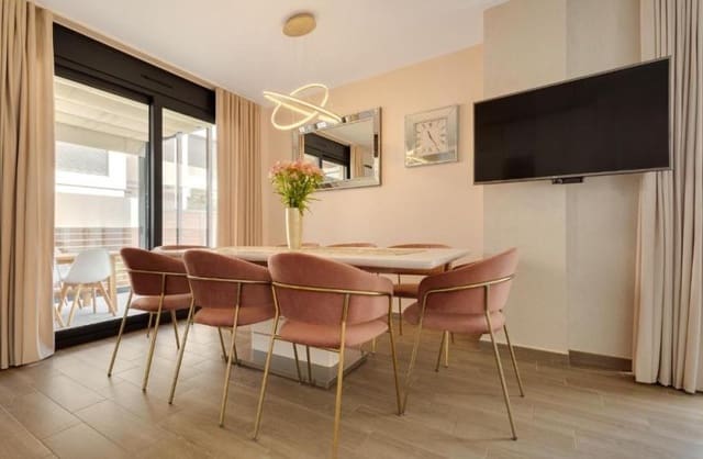 4 soverom Villa til salgs i Aguas Nuevas, Torrevieja med svømmebasseng - € 559 000 (Ref: 9803850)