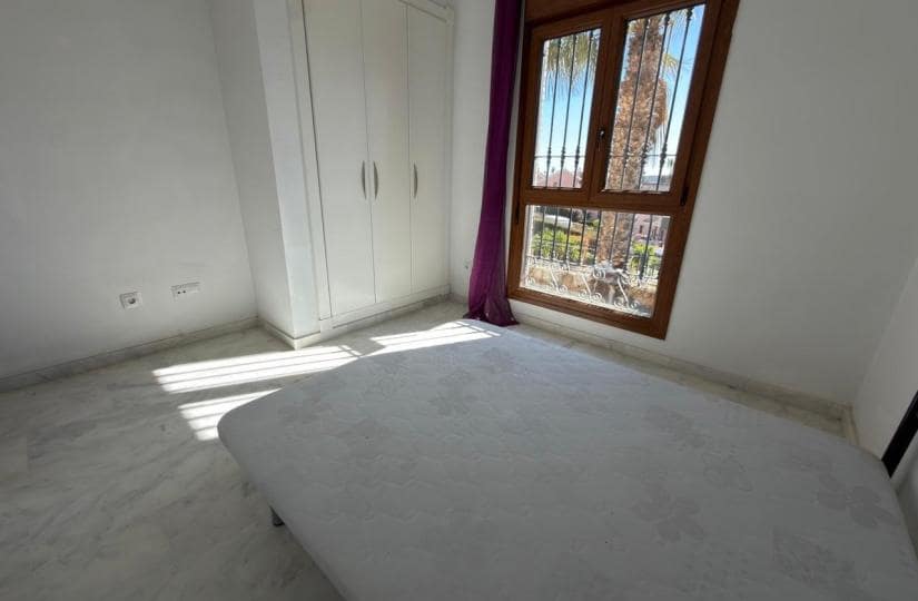 2 soveværelse Semi-Rækkehus til salg i Algorfa med swimmingpool garage - € 234.900 (Ref: 9805875)