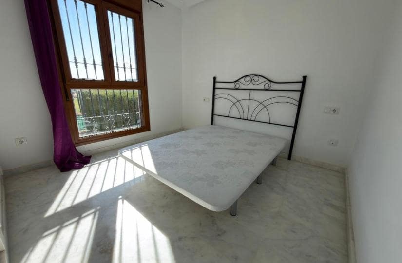 2 soveværelse Semi-Rækkehus til salg i Algorfa med swimmingpool garage - € 234.900 (Ref: 9805875)