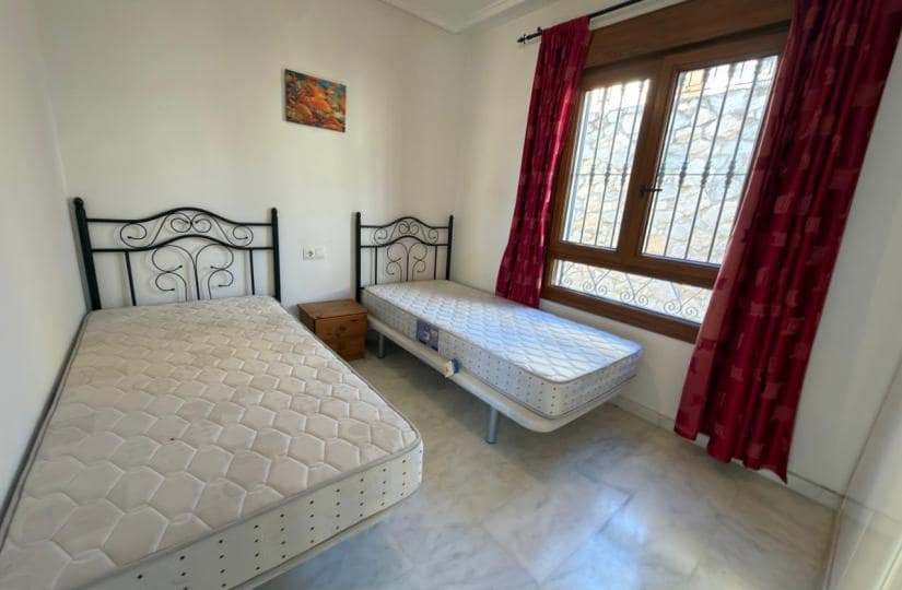 2 soveværelse Semi-Rækkehus til salg i Algorfa med swimmingpool garage - € 234.900 (Ref: 9805875)