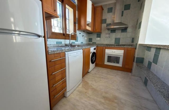 2 soveværelse Semi-Rækkehus til salg i Algorfa med swimmingpool garage - € 234.900 (Ref: 9805875)