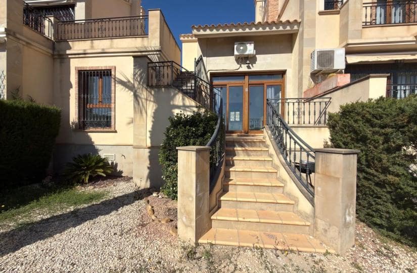 2 soveværelse Semi-Rækkehus til salg i Algorfa med swimmingpool garage - € 234.900 (Ref: 9805875)