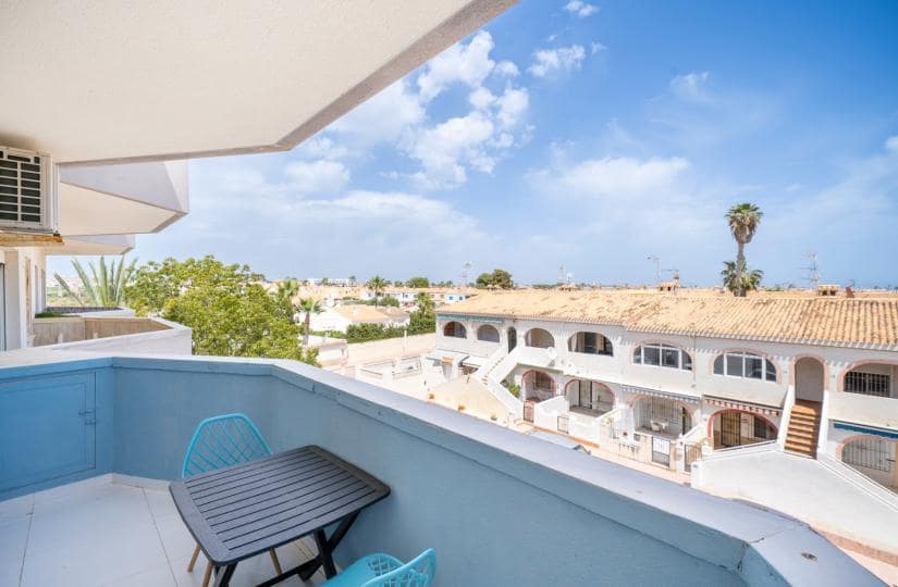 Apartamento de 1 habitación en Cabo Roig en venta con garaje - 149.000 € (Ref: 9809471)