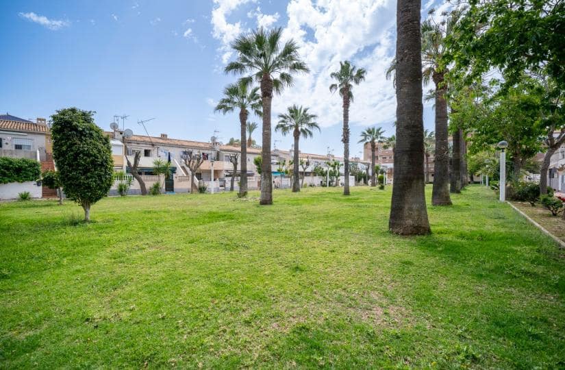 Apartamento de 1 habitación en Cabo Roig en venta con garaje - 149.000 € (Ref: 9809471)
