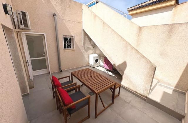 2 sovrum Semi-fristående Villa till salu i Ciudad Quesada, Rojales med pool garage - 199 995 € (Ref: 9810438)