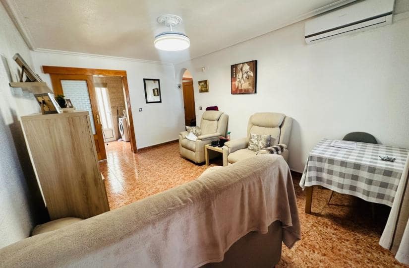 2 bedroom Apartment for sale in Vistabella with pool garage - € 140,000 (Ref: 9819793)