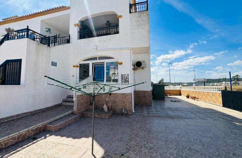 2 bedroom Apartment for sale in Vistabella with pool garage - € 140,000 (Ref: 9819793)