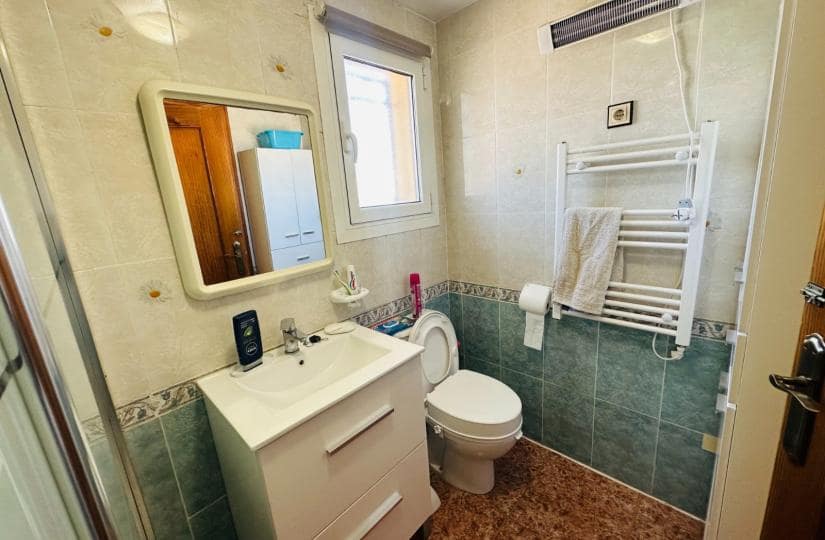 2 bedroom Apartment for sale in Vistabella with pool garage - € 140,000 (Ref: 9819793)