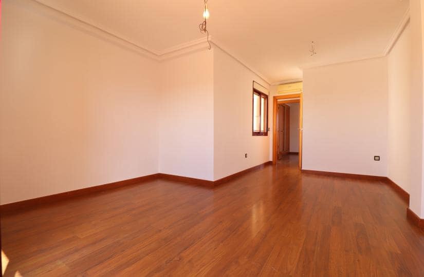 2 Zimmer Apartment zu verkaufen in Formentera del Segura mit Pool - 149.900 € (Ref: 9819794)