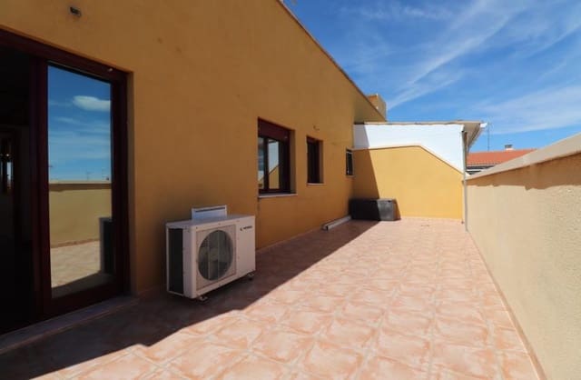 2 Zimmer Apartment zu verkaufen in Formentera del Segura mit Pool - 149.900 € (Ref: 9819794)