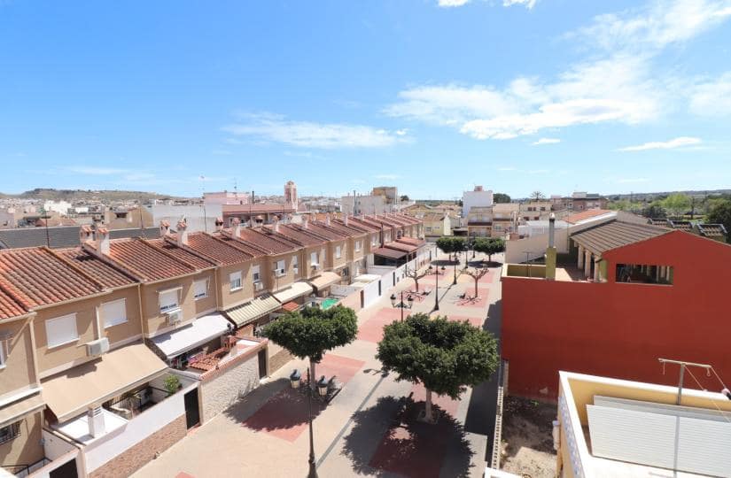 2 Zimmer Apartment zu verkaufen in Formentera del Segura mit Pool - 149.900 € (Ref: 9819794)