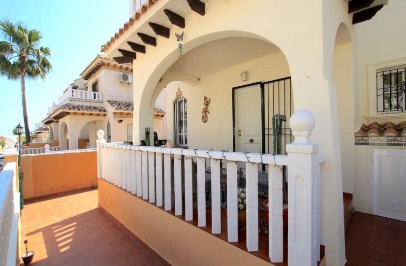2 quarto Casa em Banda para venda em Cabo Roig com piscina garagem - 235 000 € (Ref: 9819964)
