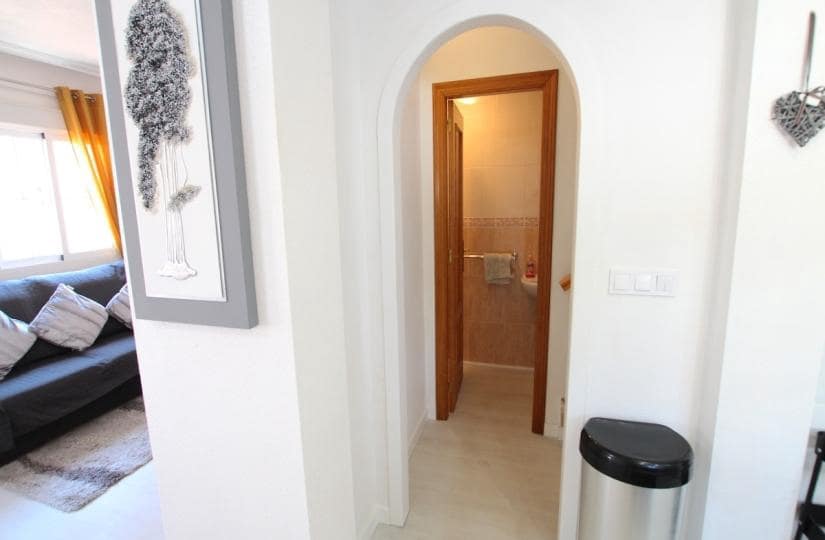 2 quarto Casa em Banda para venda em Cabo Roig com piscina garagem - 235 000 € (Ref: 9819964)