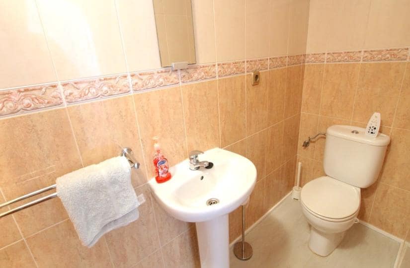 2 quarto Casa em Banda para venda em Cabo Roig com piscina garagem - 235 000 € (Ref: 9819964)
