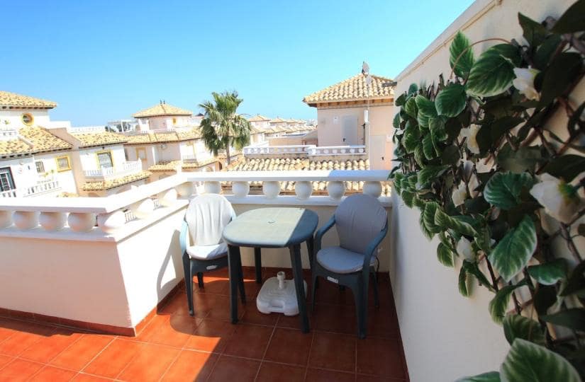 2 quarto Casa em Banda para venda em Cabo Roig com piscina garagem - 235 000 € (Ref: 9819964)