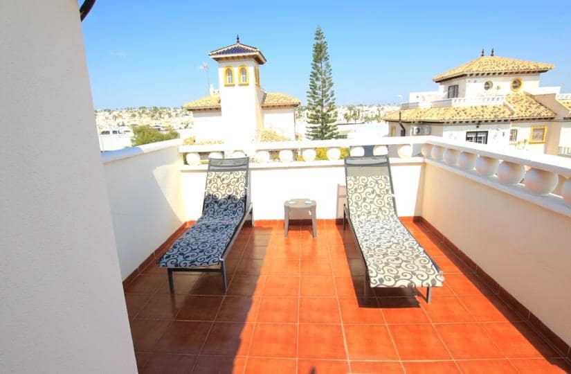 2 quarto Casa em Banda para venda em Cabo Roig com piscina garagem - 235 000 € (Ref: 9819964)