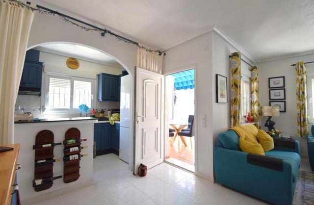 3 chambre Villa/Maison Semi-Mitoyenne à vendre à Playa Flamenca, Orihuela avec piscine garage - 249 000 € (Ref: 9826863)