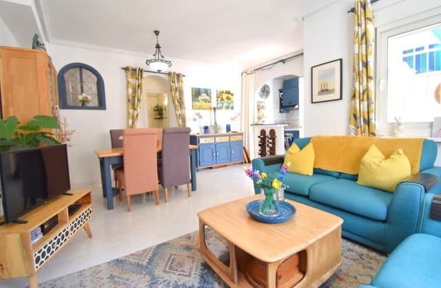 3 chambre Villa/Maison Semi-Mitoyenne à vendre à Playa Flamenca, Orihuela avec piscine garage - 249 000 € (Ref: 9826863)