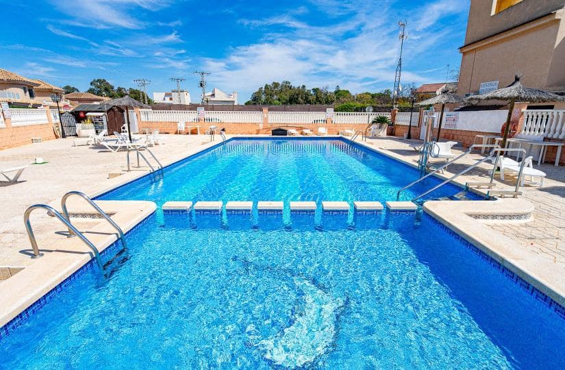 1 Zimmer Apartment zu verkaufen in Orihuela Costa mit Pool - 135.000 € (Ref: 9826864)