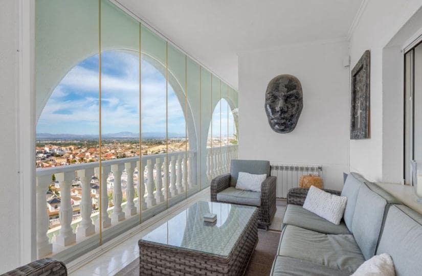 4 soverom Villa til salgs i La Marquesa med svømmebasseng garasje - € 695 000 (Ref: 9828147)