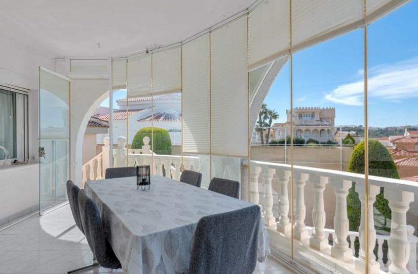 4 soverom Villa til salgs i La Marquesa med svømmebasseng garasje - € 695 000 (Ref: 9828147)
