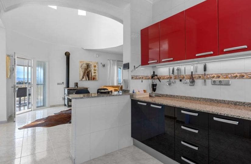 4 soverom Villa til salgs i La Marquesa med svømmebasseng garasje - € 695 000 (Ref: 9828147)