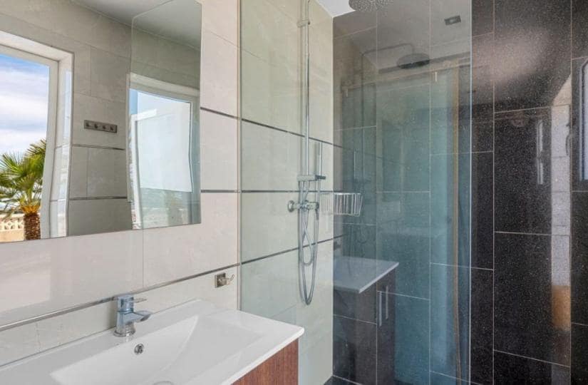 4 soverom Villa til salgs i La Marquesa med svømmebasseng garasje - € 695 000 (Ref: 9828147)