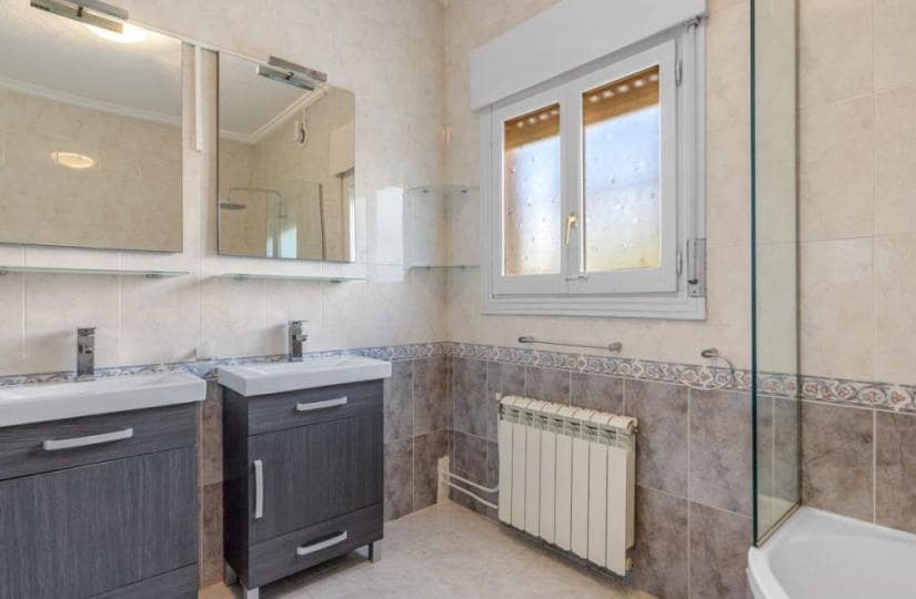 4 soverom Villa til salgs i La Marquesa med svømmebasseng garasje - € 695 000 (Ref: 9828147)