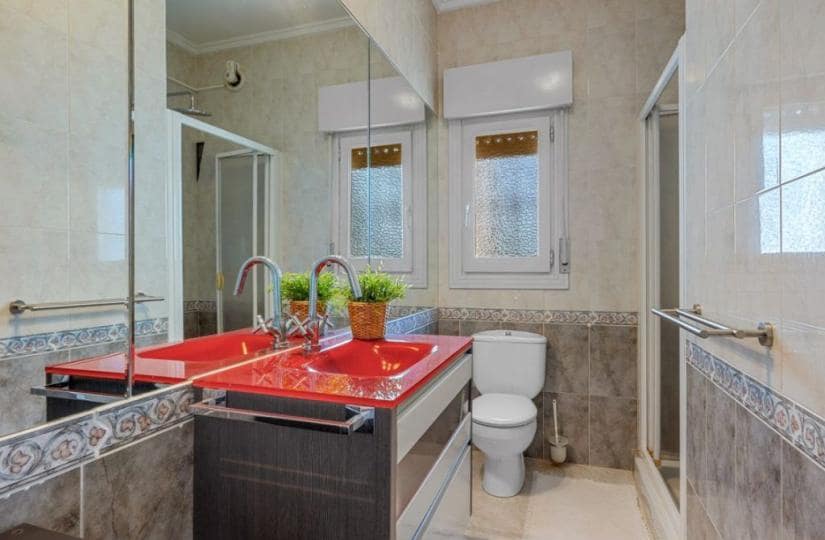 4 soverom Villa til salgs i La Marquesa med svømmebasseng garasje - € 695 000 (Ref: 9828147)