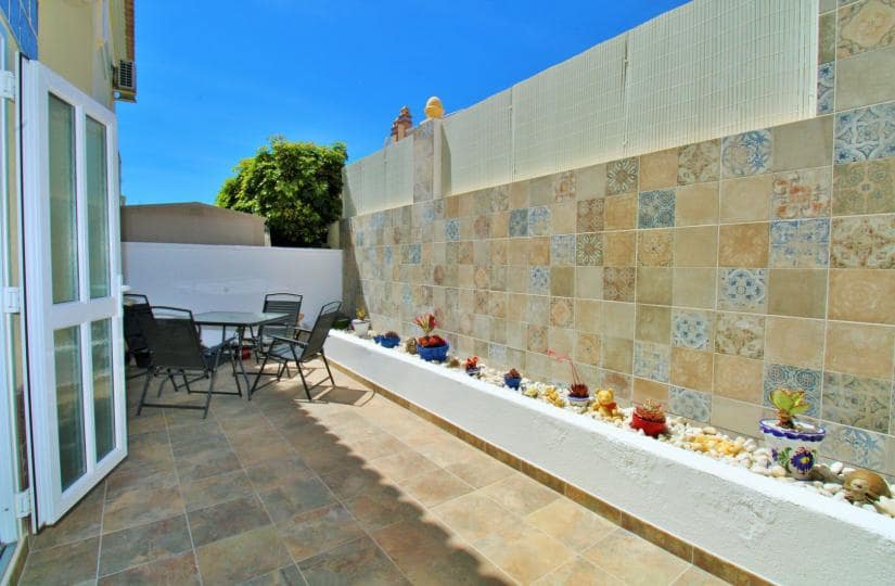 3 Zimmer Doppelhaus zu verkaufen in Orihuela Costa mit Pool - 219.000 € (Ref: 9834709)