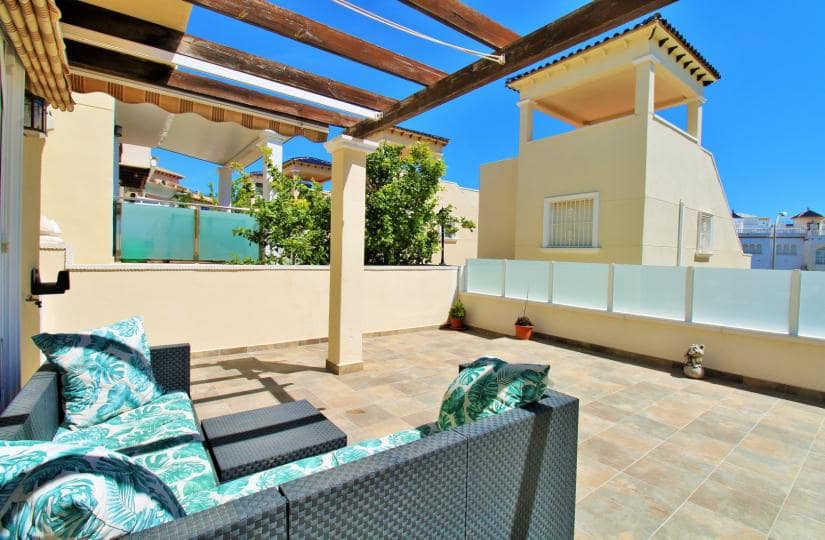 3 Zimmer Doppelhaus zu verkaufen in Orihuela Costa mit Pool - 219.000 € (Ref: 9834709)