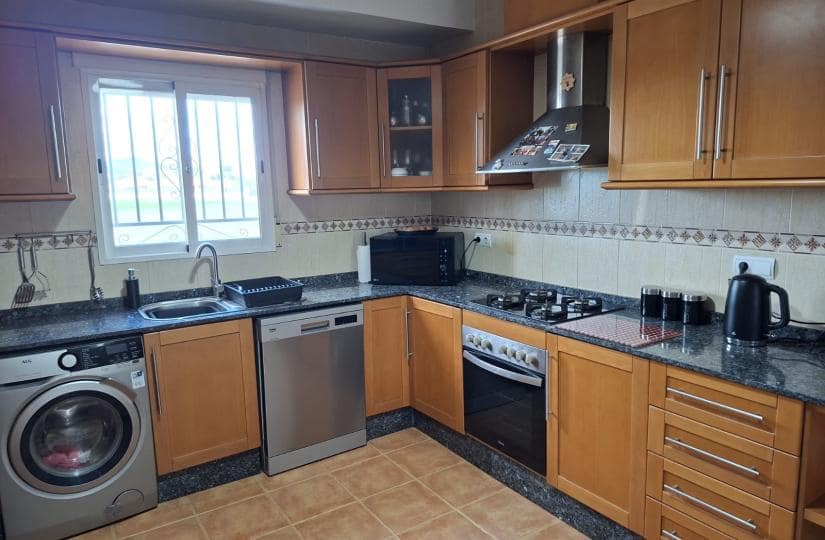 5 makuuhuone Maalaistalo myytävänä paikassa Catral mukana uima-altaan 
autotalli - 449 995 € (Ref: 9834711)
