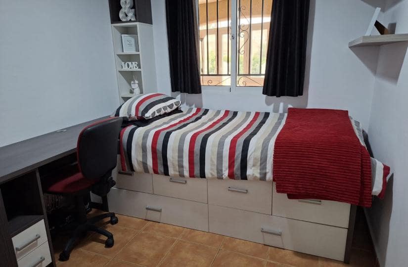 5 makuuhuone Maalaistalo myytävänä paikassa Catral mukana uima-altaan 
autotalli - 449 995 € (Ref: 9834711)
