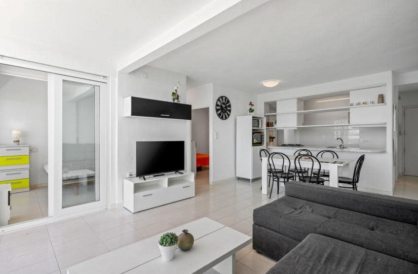 3 bedroom Apartment for sale in Santa Pola - € 490,000 (Ref: 9834713)