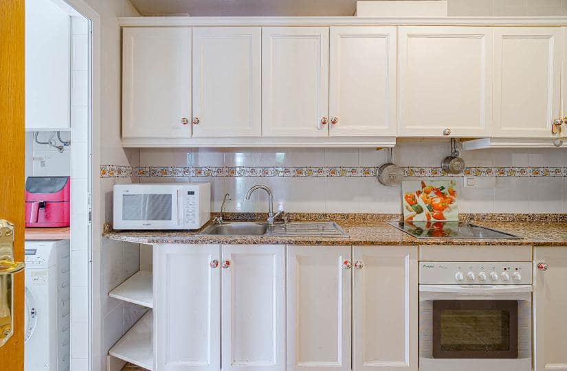 3 quarto Moradia Geminada para venda em Punta Prima com piscina garagem - 265 000 € (Ref: 9834878)