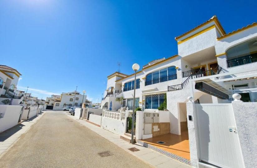 2 bedroom Apartment for sale in Vistabella with pool garage - € 137,500 (Ref: 9839854)