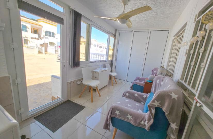 2 bedroom Apartment for sale in Vistabella with pool garage - € 135,000 (Ref: 9839855)