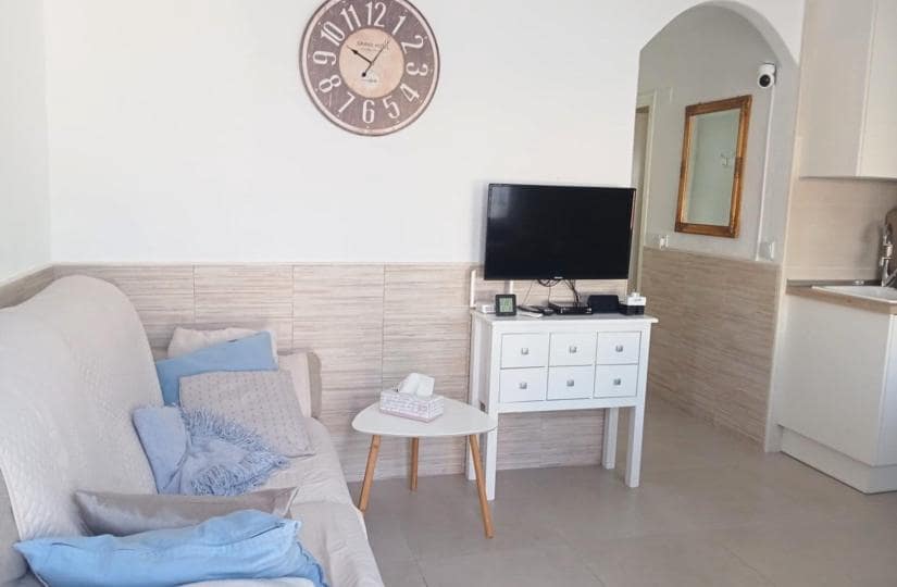 2 quarto Bungalow para venda em Torrevieja com garagem - 156 000 € (Ref: 9847928)