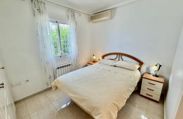 2 slaapkamer Halfvrijstaande villa te koop in Rojales met zwembad garage - € 220.000 (Ref: 9852185)