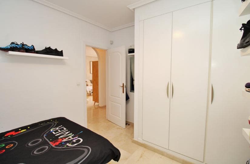 3 soveværelse Byhus til salg i Orihuela Costa med swimmingpool garage - € 269.500 (Ref: 9854299)