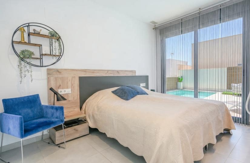 4 Zimmer Villa zu verkaufen in Benijofar mit Pool Garage - 690.000 € (Ref: 9855028)