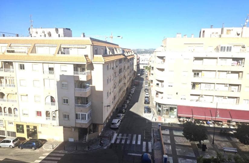 2 quarto Apartamento para venda em Torrevieja - 149 900 € (Ref: 9856250)