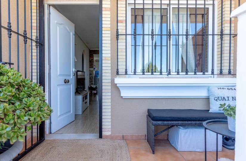2 chambre Appartement à vendre à Villamartin avec piscine - 215 000 € (Ref: 9857804)