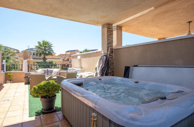 2 chambre Appartement à vendre à Villamartin avec piscine - 215 000 € (Ref: 9857804)