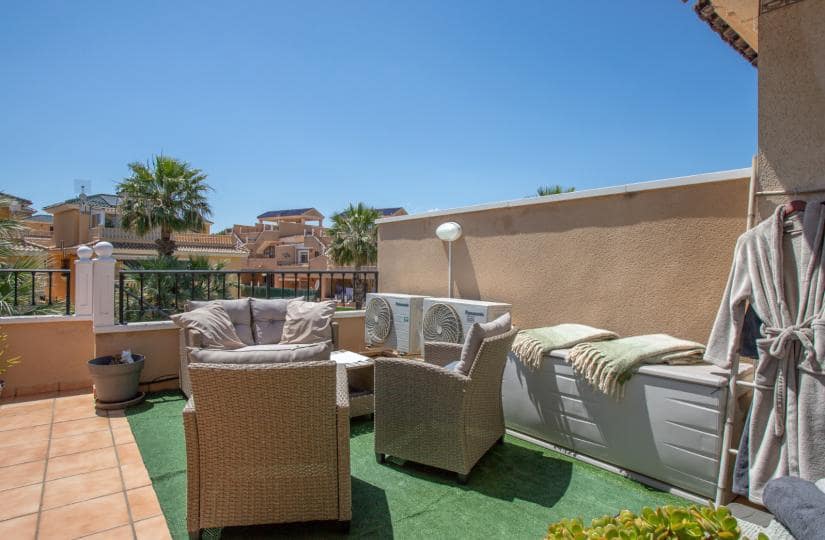 2 chambre Appartement à vendre à Villamartin avec piscine - 215 000 € (Ref: 9857804)