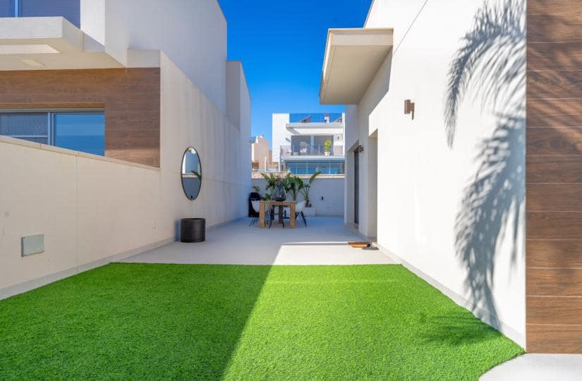 4 sypialnia Willa na sprzedaż w San Miguel de Salinas z basenem garażem - 605 000 € (Ref: 9858821)