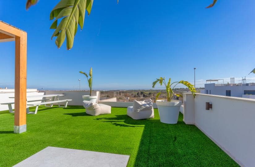 4 sypialnia Willa na sprzedaż w San Miguel de Salinas z basenem garażem - 605 000 € (Ref: 9858821)