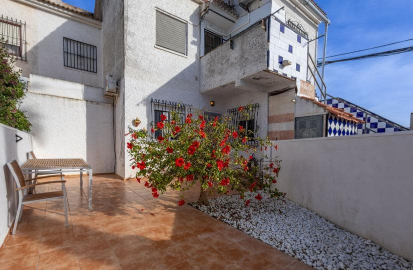3 bedroom Apartment for sale in El Chaparral - € 129,000 (Ref: 9860886)